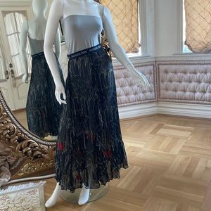 Black shear skirt by Patrizia Pepe & strapless light grey cotton top by MM6